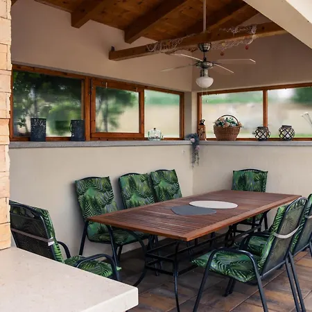 Kuca Za Odmor Komarica Lejlighed