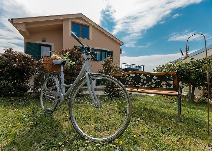 Kuca Za Odmor Komarica * Brisevo