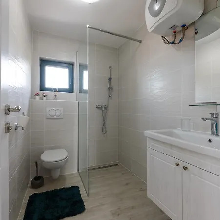 Apartment Kuca Za Odmor Komarica