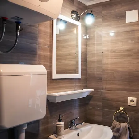 Kuca Za Odmor Komarica Apartment